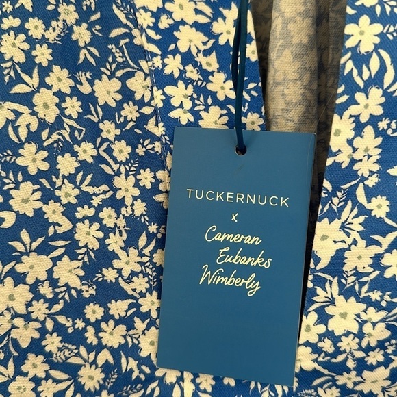 Southern Charm Style Tuckernuck x Cameran Eubanks Blooms on Broad Flutter Sleeve - Picture 6 of 10